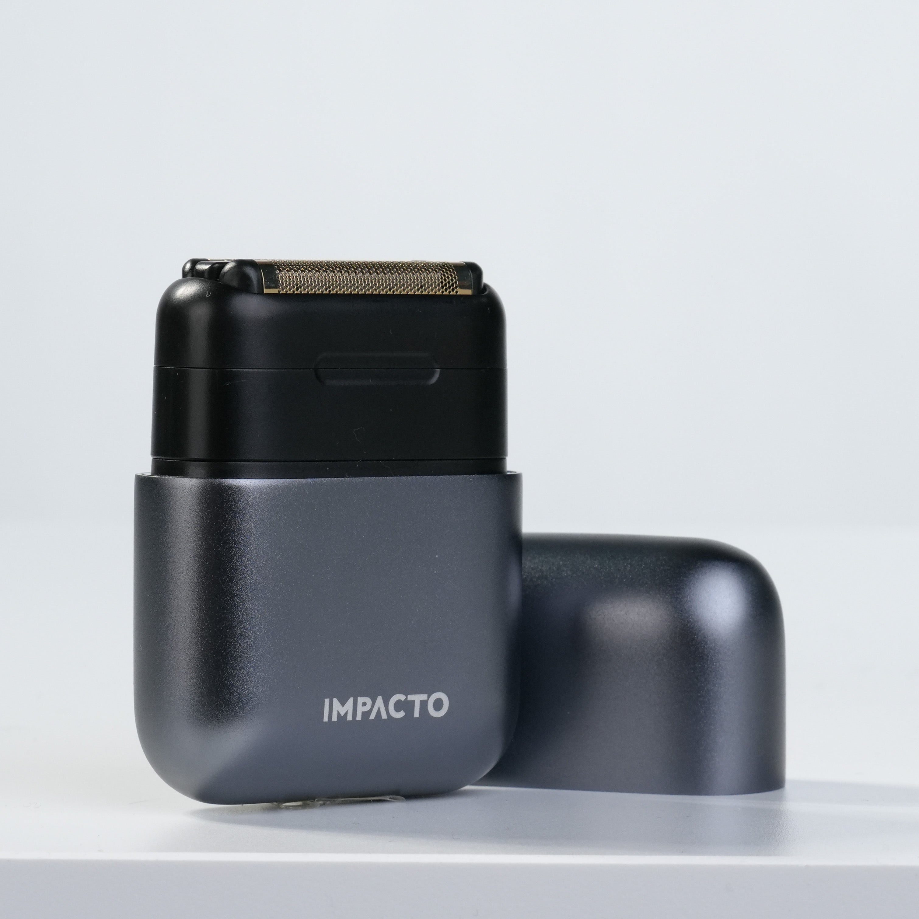Impacto Micro Wet-Dry Shaver (Grey)