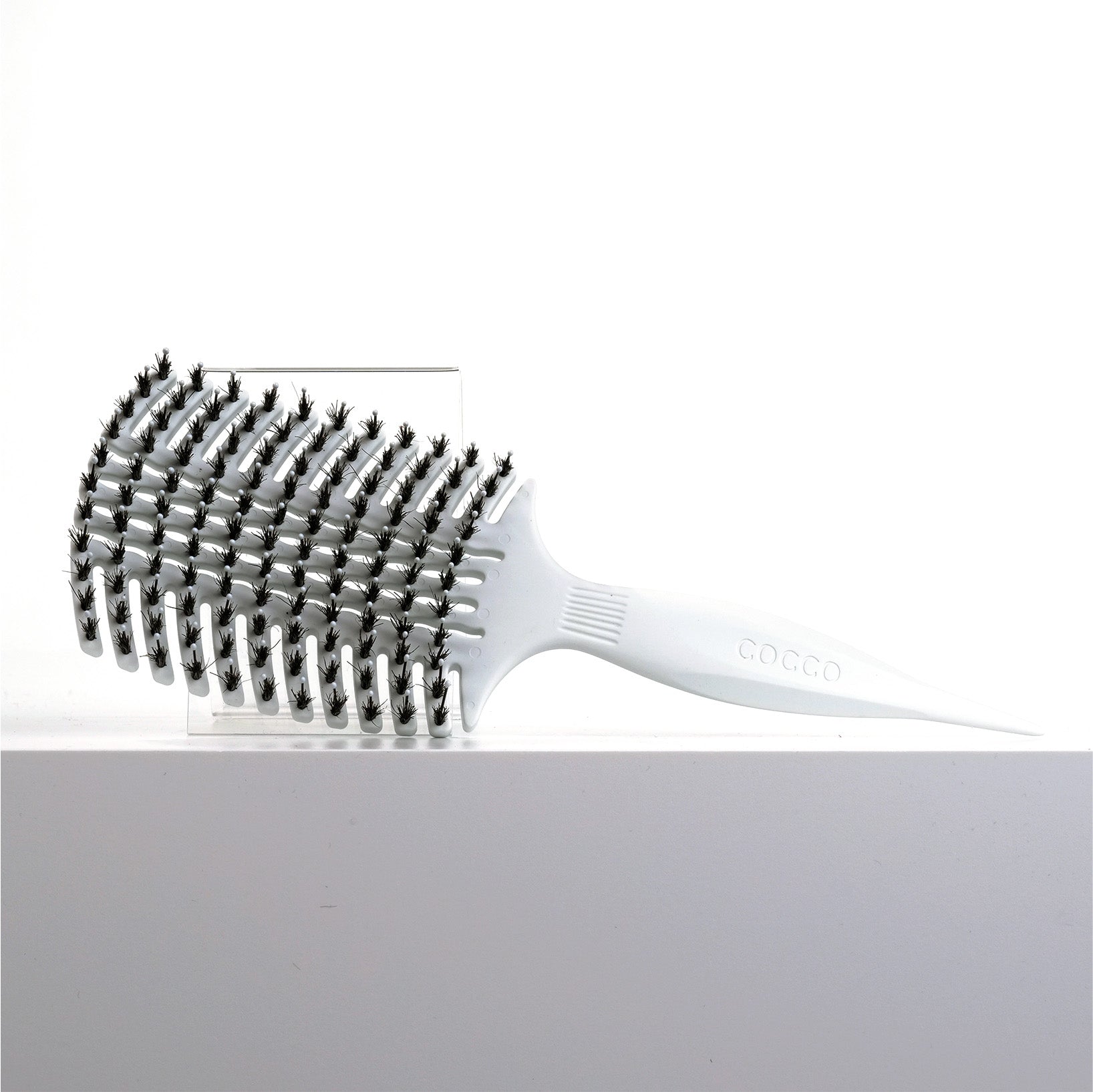Cocco Aura Vent Boar Brush (White)